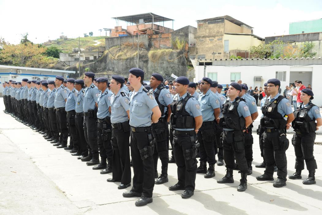Policiais militares da Unidade de Polícia Pacificadora (UPP)
do Rio de Janeiro
Tomaz Silva/ABr (Foto: Tomaz Silva)