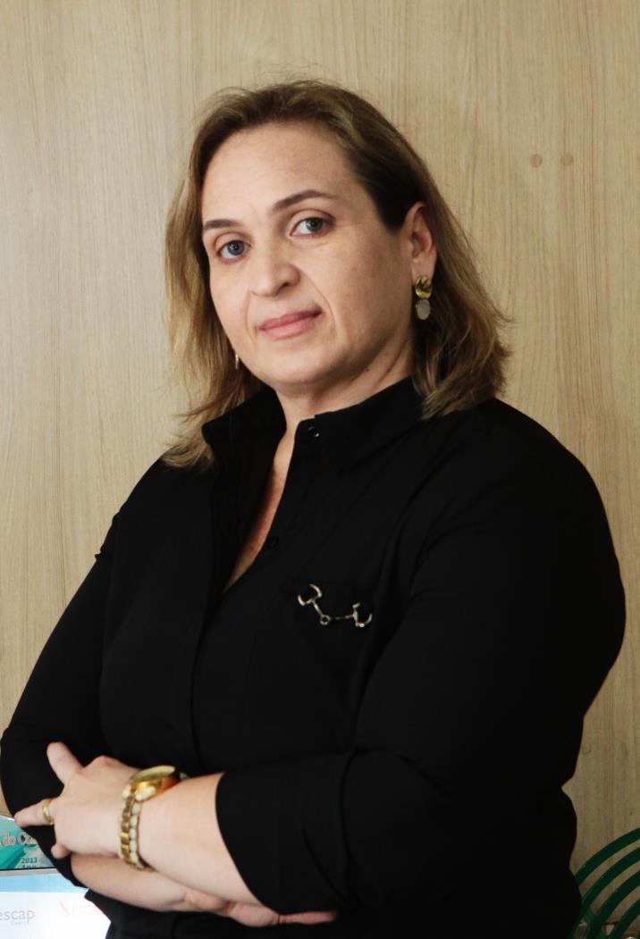 FORTALEZA, CE, BRASIL, 15-4-2015: Clara Germana, integrante do Conselho Regional de Contabilidade do Estado do Ceará (CRC-CE) Foto: Ethi Arcanjo/O POVO (Foto: ETHI ARCANJO)