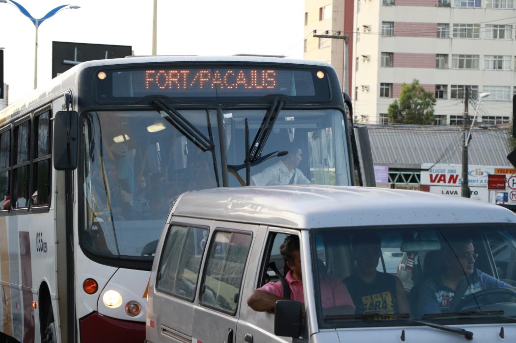 Edital para linhas do ônibus Intermunicipal  em discussão (Foto: Fco Fontenele /O POVO) (Foto: FCO FONTENELE)
