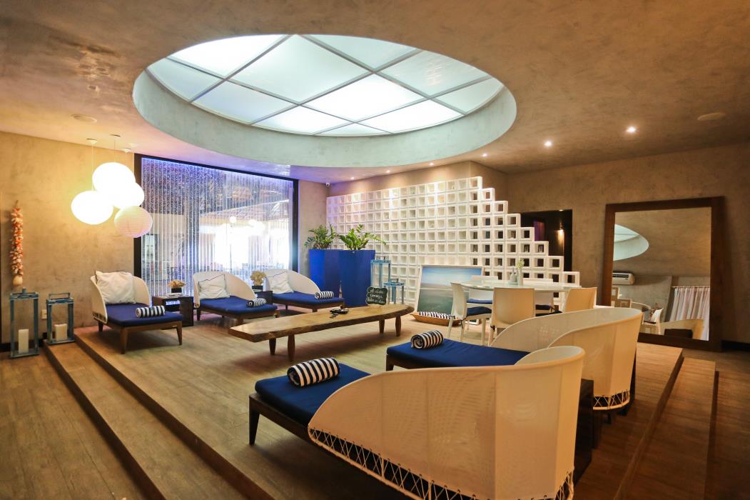 Mais do que massagens ou banhos aromáticos, esses espaços oferecem experiências de bem-estar.