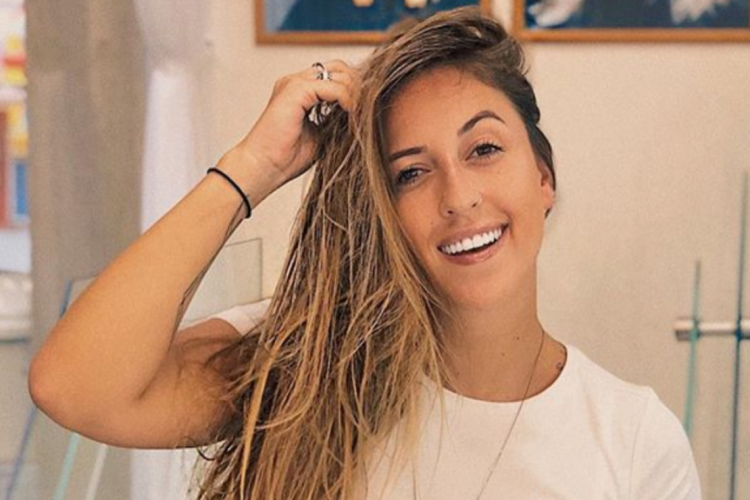 Ex-participante do De Férias com Ex, Bifão poderá estar na nova temporada de A Fazenda.(foto: ...