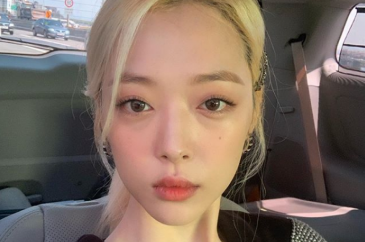 Sulli tinha 25 anos e atuava desde os 11 anos(foto: Reprodução/Instagram)