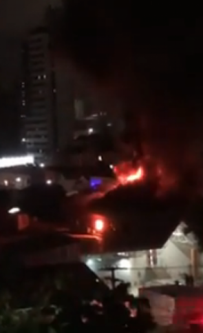Incêndio começou nesta quarta-feira, 6(foto: Reprodução)