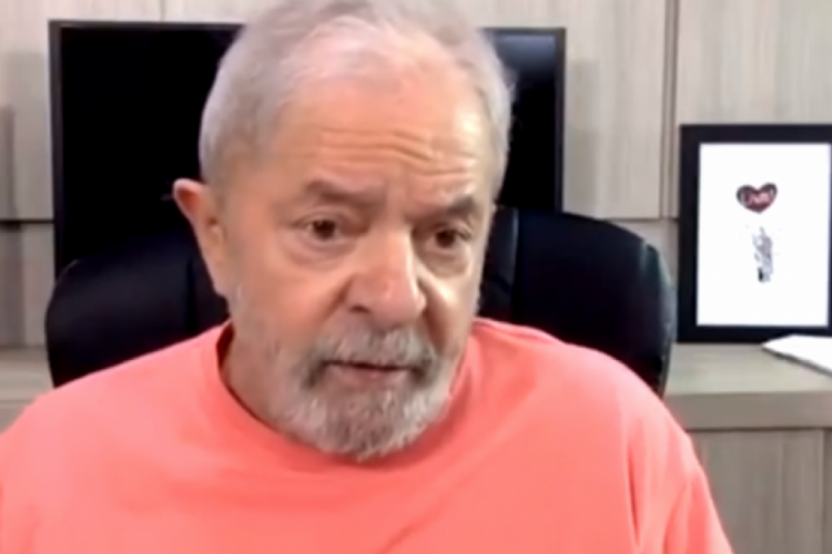 Segundo Lula, frase seria uma forma de defender o SUS e a importância do Estado no combate à pandemia de coronavírus