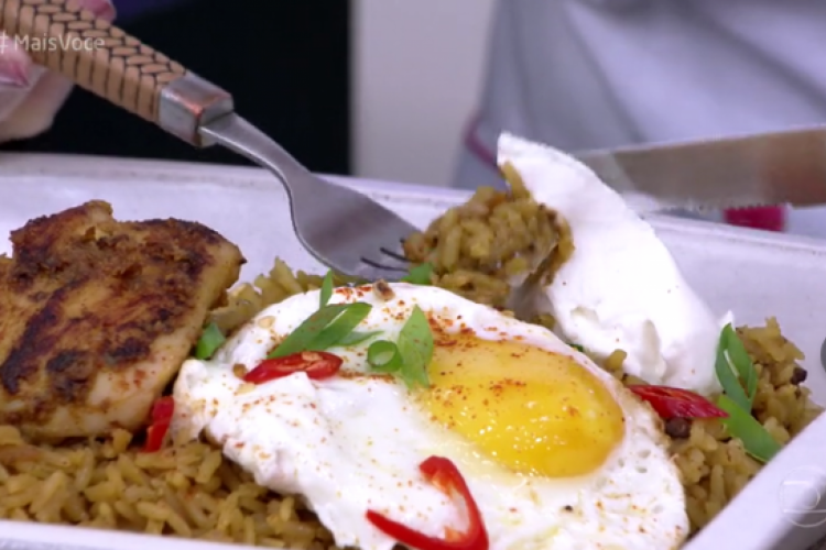 Frango com arroz aromático foi apresentada hoje, 07/12, no Mais Você por Ana Maria Braga