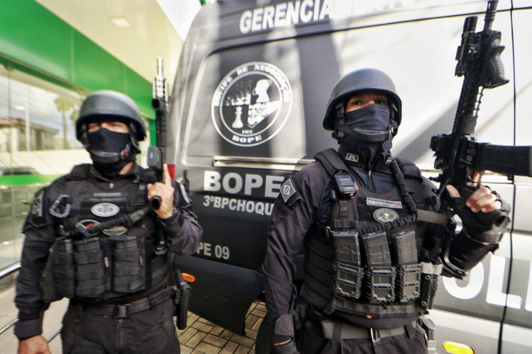 Bope foi ao local do assalto à farmácia