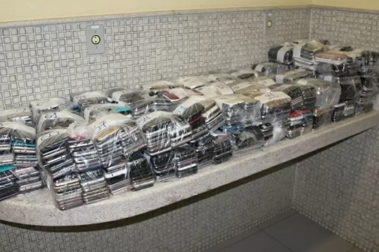 Celulares apreendidos seriam destru&iacute;dos, conforme procedimento judicial. Iniciativa beneficiar&aacute; estudantes de escolas municipais de Campo Grande