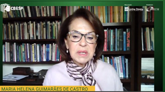 Maria Helena Guimarães de Castro, presidente do conselho nacional de educação, diz que Enem está ultrapassado.