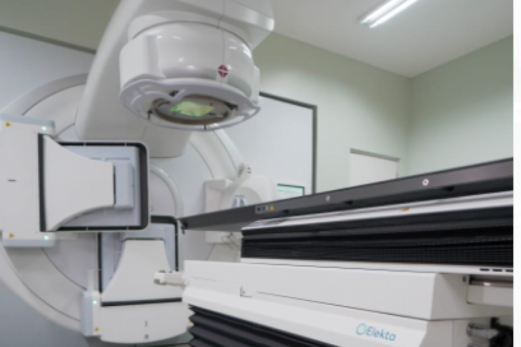 Acelerador Linear Versa HD