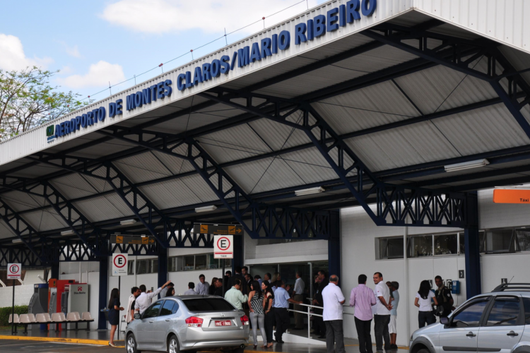 Feriado: 684 mil passageiros devem passar pelos aeroportos da Infraero