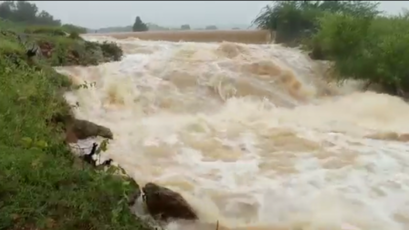 Fortes chuvas atingem Várzea Alegre(foto: Reprodução/ vídeo Corpo de Bombeiros)