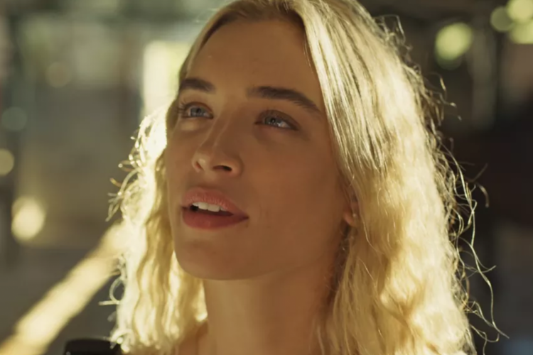 Em 'Pantanal', Érica (Marcela Fetter) não conta a José Lucas (Irandhir Santos) que perdeu o bebê