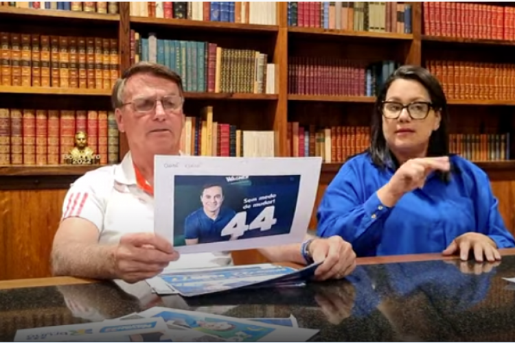 Jair Bolsonaro pede voto em Wagner.