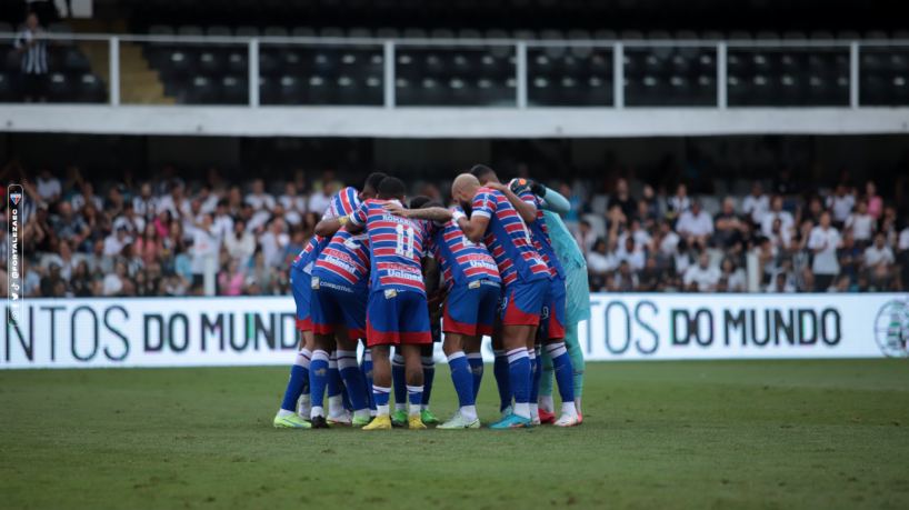 Jogo entre Santos e Fortaleza na Vila Belmiro pela última rodada da Série A 2022(foto: Felipe C...