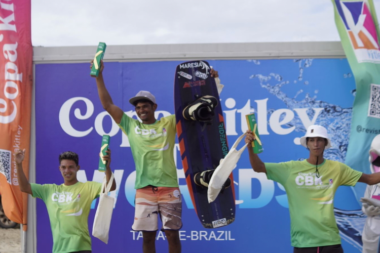Competição internacional continua até dia 27 de novembro na Praia da Taíba, com acesso livre ao público