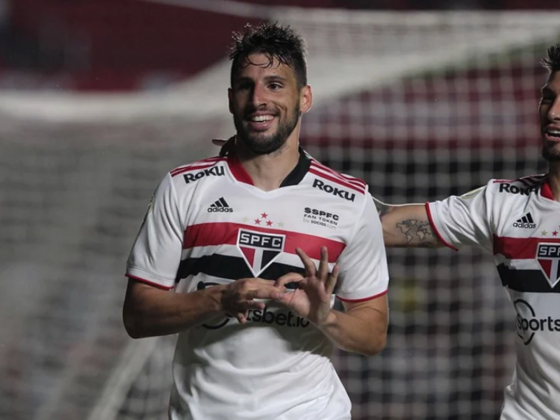 Onde assistir ao vivo e online o jogo do São Paulo hoje, quinta, 26; veja  horário