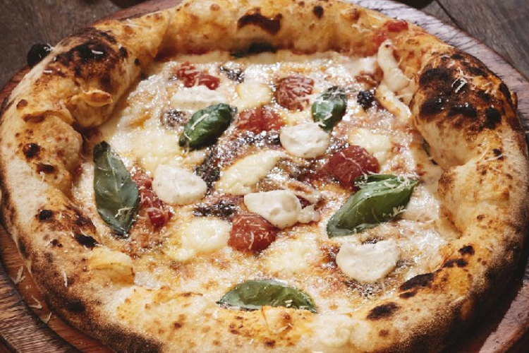 A Bráz Pizzaria foi eleita a 4ª melhor pizzaria artesanal do mundo.