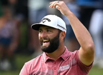 O golfista espanhol Jon Rahm se tornou o atleta mais bem pago do mundo após assinar acordo com a LIV.