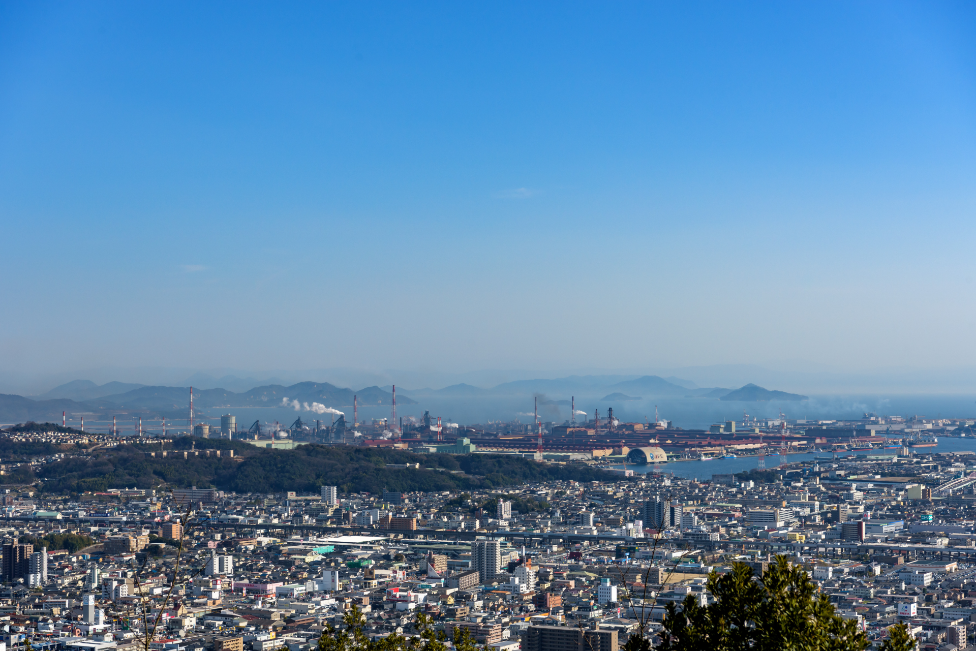 A cidade de Fukuyama está localizada nas proximidades de Hiroshima, no sul da ilha de Honshu, Japão.