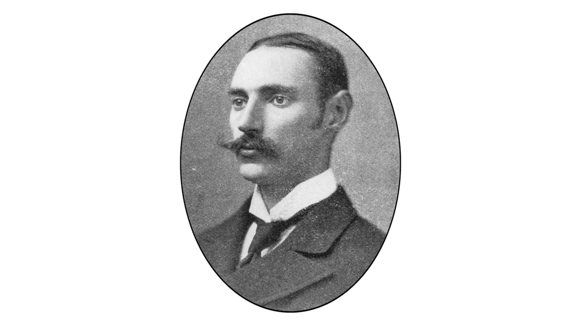 John Jacob Astor IV foi visto pela última vez fumando enquanto conversava com um escritor estadunidense