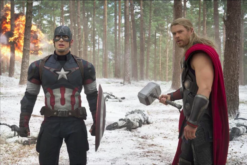 Por incrível que pareça, o segundo filme dos Vingadores custou ainda mais do que os que vieram depois. O longa teve um orçamento de 365 milhões de dólares e desde 2015 ocupa o segundo lugar no pódio de filmes mais caros já feitos. 