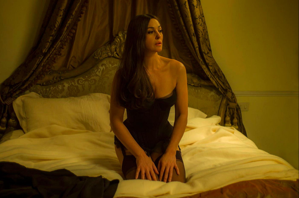 A atriz e modelo italiana Monica Bellucci também é detentora de um recorde: interpretou a Bond Girl mais velha de todas.