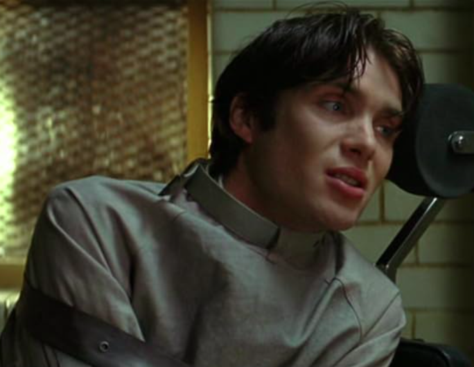 Outro ator que tentou ser Batman e não conseguiu é Cillian Murphy. Ele fez audição para o homem-morcego, mas acabou ganhando o papel do vilão Espantalho em “Batman Begins” (2005). Ali nasceu a parceria com o diretor Christopher Nolan, com quem trabalharia em “A Origem” (2008), “Dunkirk” (2017) e, agora, Oppenheimer (que lhe valeu o Oscar de Melhor Ator) 