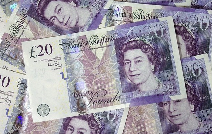 Cerca de 8 milhões de libras (cerca de R$ 50 milhões) já foram gastos para preservar e restaurar as vigas.