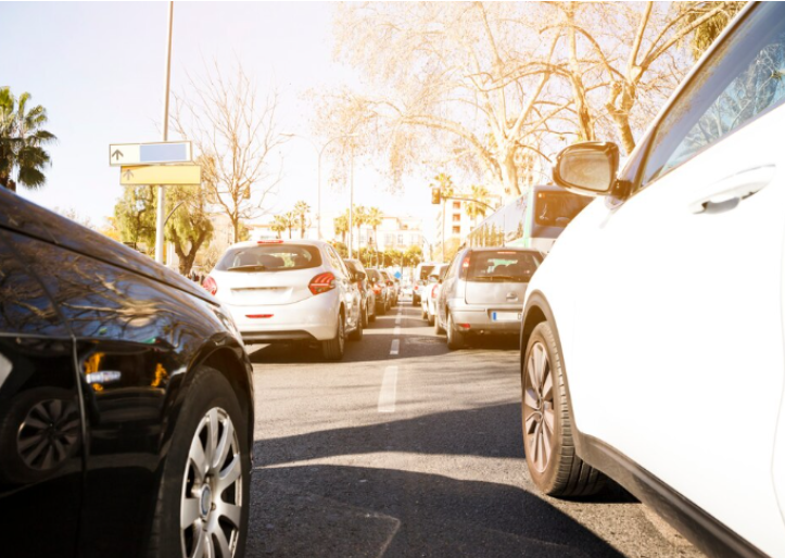 O motorista deve se apresentar no batalhão de polícia com o carro já regularizado. Se isso não acontecer, o carro pode ser até apreendido numa blitz seguinte.  