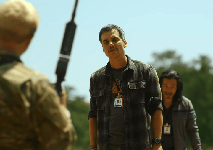 Wagner Moura: Em 2024, o ator estrelou Guerra Civil, dirigido por Alex Garland. Na trama, ele vive um jornalista em meio ao fim da democracia nos Estados Unidos, após uma polarização grave na política. 