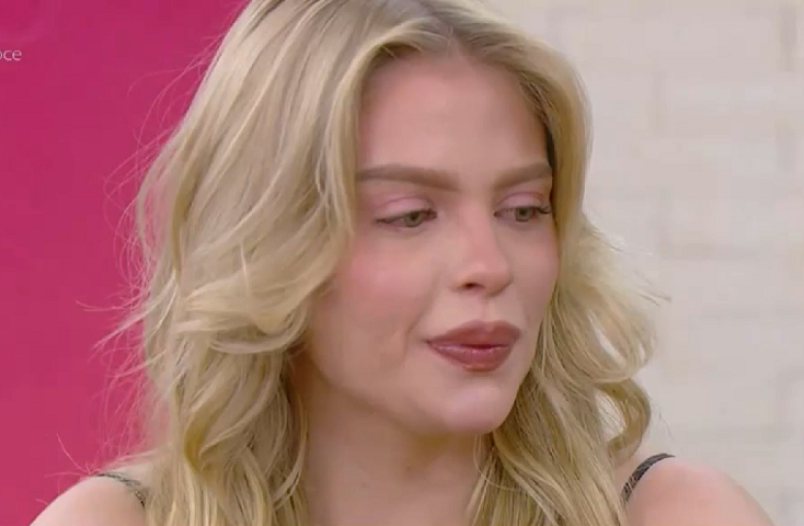 A cantora expôs a traição com a leitura de uma carta no programa “Mais Você”, da apresentadora Ana Maria Braga, na TV Globo.
