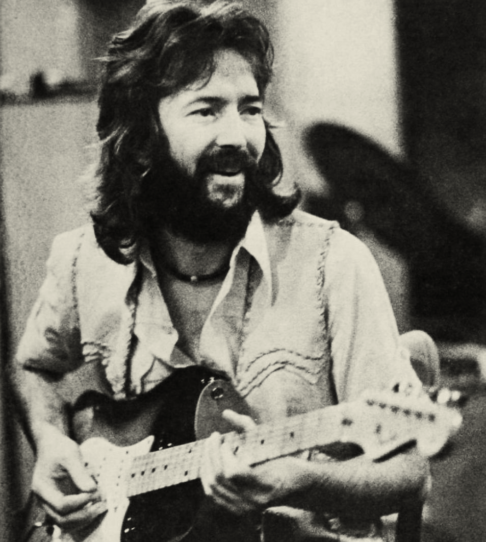 Eric Clapton é o único artista a ter sido introduzido três vezes no Rock and Roll Hall of Fame: como membro das bandas The Yardbirds, Cream e por sua carreira solo.