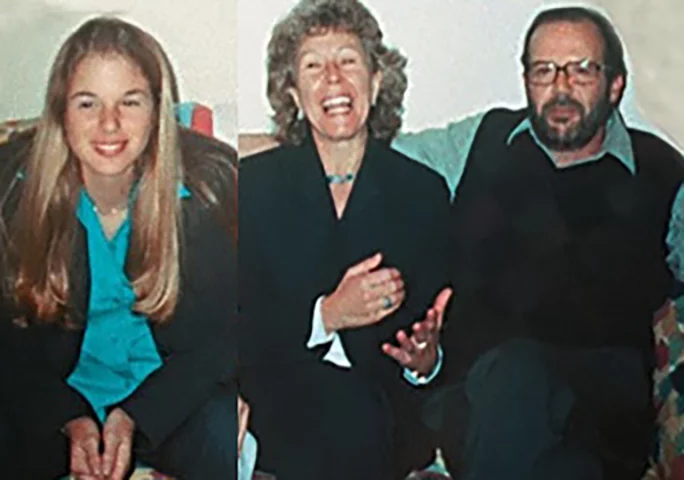 Manfred e Marisia von Richthofen - Foram mortos a mando da filha, Suzane (foto), interessada na herança, em 31/10/2002, em São Paulo.  O namorado dela e um comparsa executaram o crime. Todos foram presos.  Suzane está solta, montou um negócio própria e faz faculdade. 