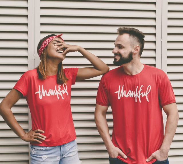 Existem frases que são divertidas e criam momentos relaxantes para as pessoas. Selecionamos algumas que costumam fazer sucesso! 