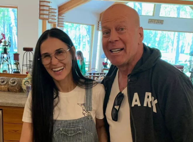 “A doença é o que a doença é. E eu acho que você precisa estar em uma aceitação realmente profunda do que isso significa”, declarou Demi Moore, que foi casada com o ator entre 1987 e 2000 e com quem tem três filhas: Rumer, 36, Scout, 33, e Tallulah, 30. 
