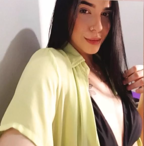 Thaís sofre de asma e, segundo os médicos, teve o chamado broncoespasmo grave.  A mãe disse que a filha nunca tinha sofrido uma reação alérgica dessa gravidade.