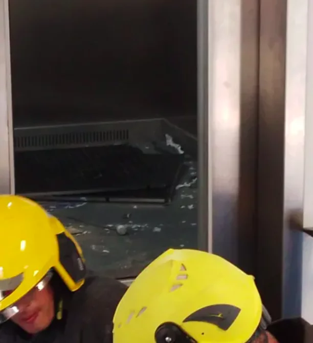 Em setembro de 2023, um acidente em um elevador de uma universidade no Centro de Florianópolis deixou uma pessoa com uma fratura na perna.