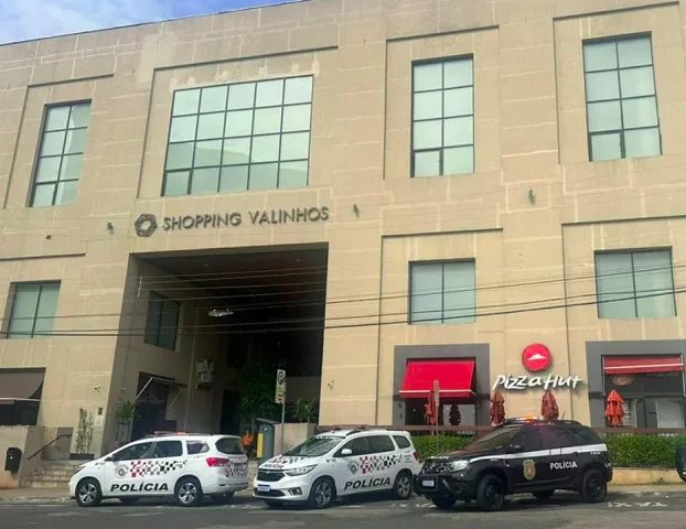 Em nota, o shopping afirmou que o suporte foi chamado “imediatamente” e que a equipe fez o possível até a chegada do atendimento especializado.