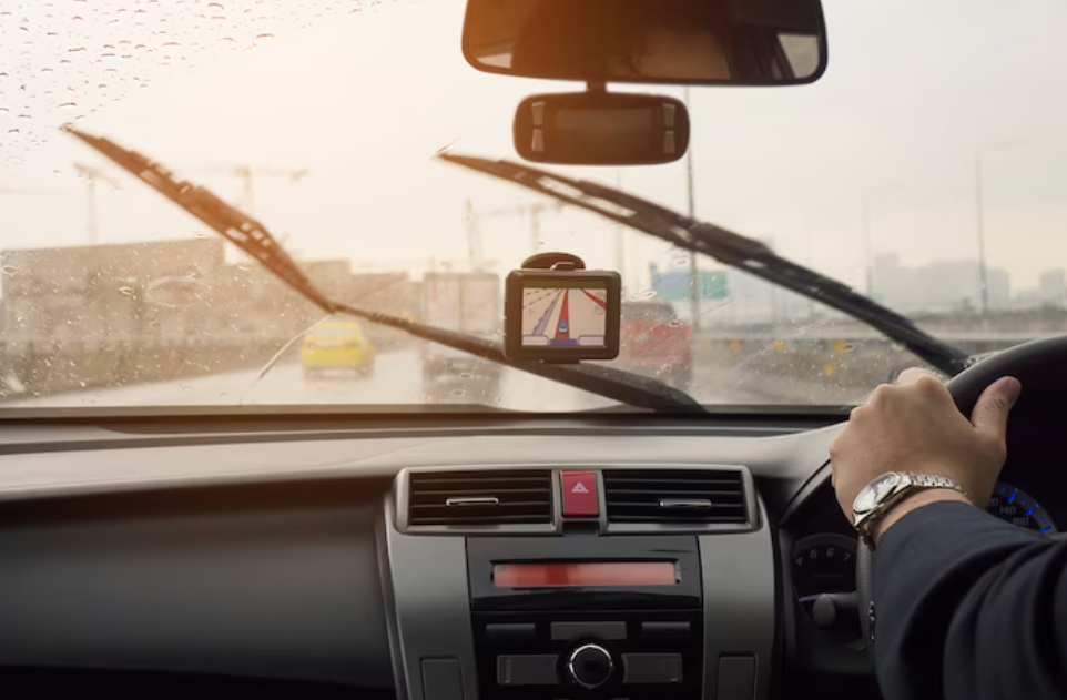 Evite músicas ou programas que lhe causem tédio e possam acelerar o sono. Procure estar sempre ligado, atento e focado. 