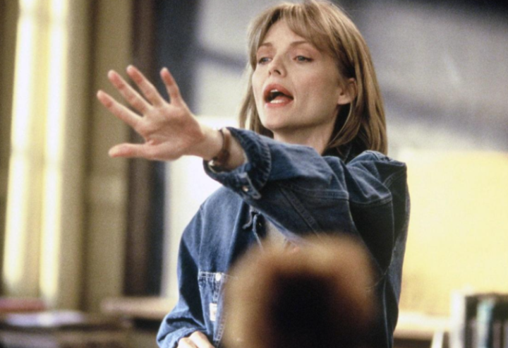 Louanne Johnson, de Mentes Perigosas. Lançado em 1995. 