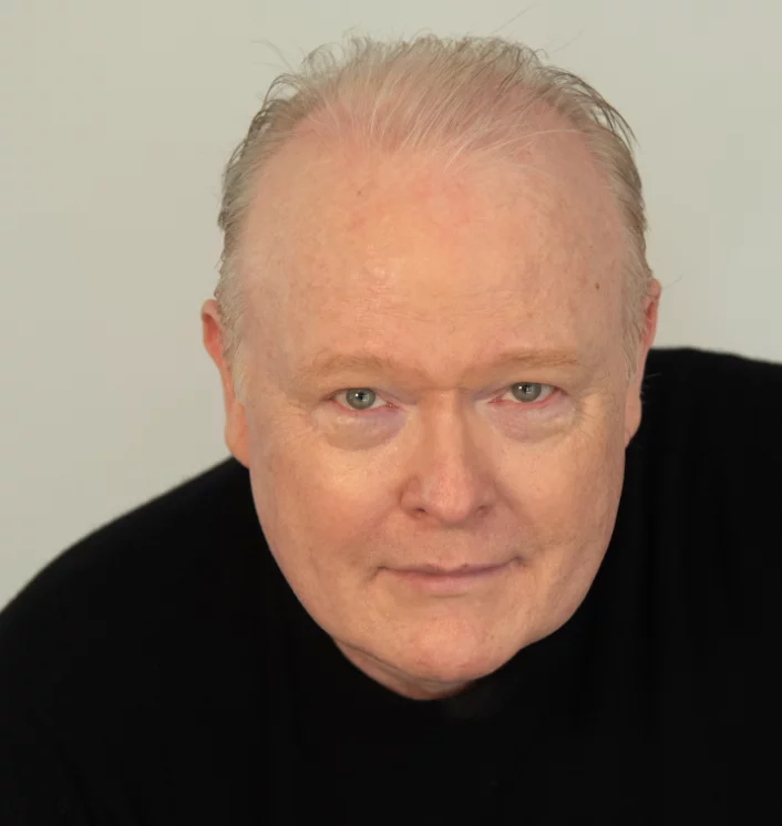 No filme, Thomas Burnett foi interpretado por Christian Clemenson