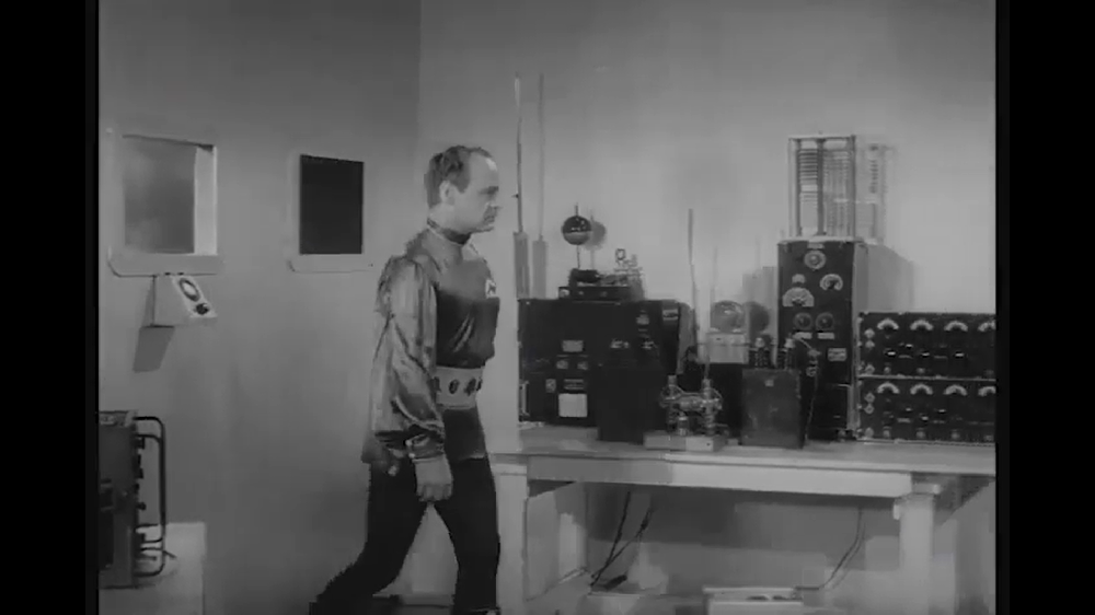 Outras características marcantes dos trabalhos de Wood são: a estética considerada cafona, reaproveitamento de imagens que não foram utilizadas em outras obras e a participação de atores e atrizes excêntricos.