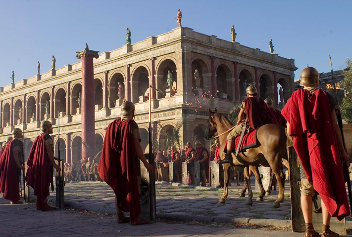 O império foi dividido em dois em 395 d.C., e o Império Romano do Ocidente caiu em 476 d.C., quando o último imperador, Rômulo Augusto, foi deposto.