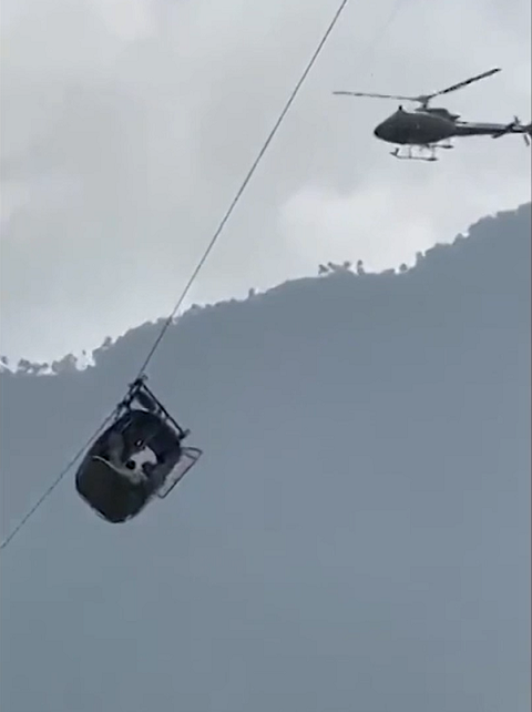 Acidentes com teleféricos não são comuns. E, quando acontecem, têm grande repercussão. Em agosto de 2023, um incidente envolvendo um teleférico no Paquistão chamou a atenção do mundo todo. A cabine ficou pendurada por um único cabo de sustentação. 