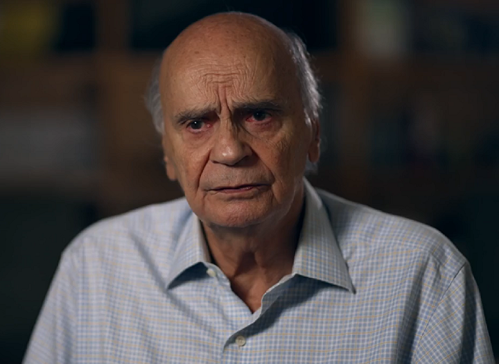 É horrível você saber que tem gente que está vendo aquilo e achando que é você que está falando ali, disse Drauzio Varella.