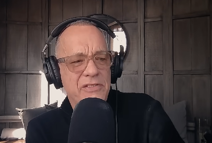 Em uma entrevista ao The Adam Buxton Podcast em maio, ele mencionou que já existe a discussão em torno da criação de contratos para proteger a imagem dos atores como propriedade intelectual. 