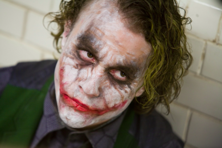 [...] Isso não aconteceu por algum motivo, eu não estava pronto na época [...] Não consigo imaginar o que seria se não tivéssemos a atuação de Heath Ledger naquele filme, certo?, disse Phoenix.