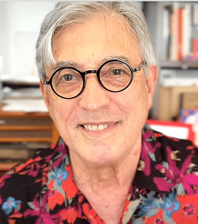 Antes de se dedicar completamente à música, Ivan chegou a estudar Engenharia Química e se destacou como atleta universitário, demonstrando versatilidade.
