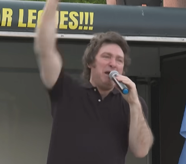 Na campanha eleitoral, o ultraliberal investiu no discurso de combate à casta política, representada por políticos e empresários vinculados ao estado.