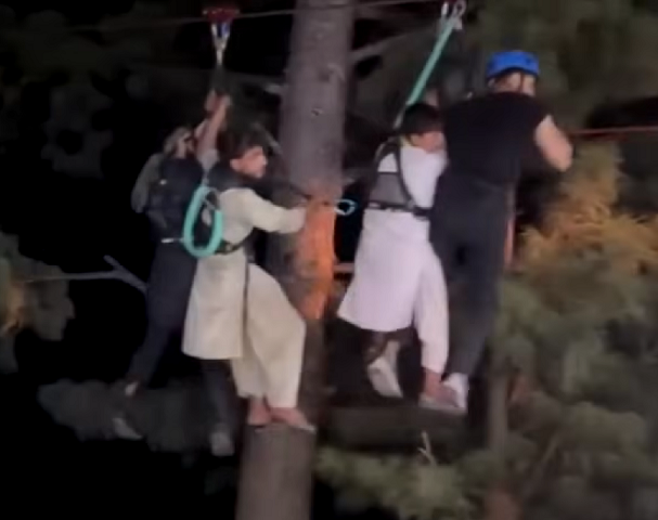 Sete crianças e um adulto ficaram presos no teleférico a 274 metros de altura. Felizmente, o resgate foi bem sucedido. Levou horas, mas deu certo e todos se salvaram.